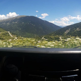 Petit pause au Col du Puymorens pour profiter du panorama